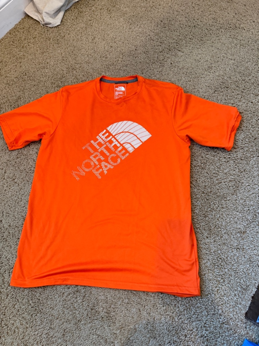 The North Face Men's Short Sleeve Logo Tee - Orange Small